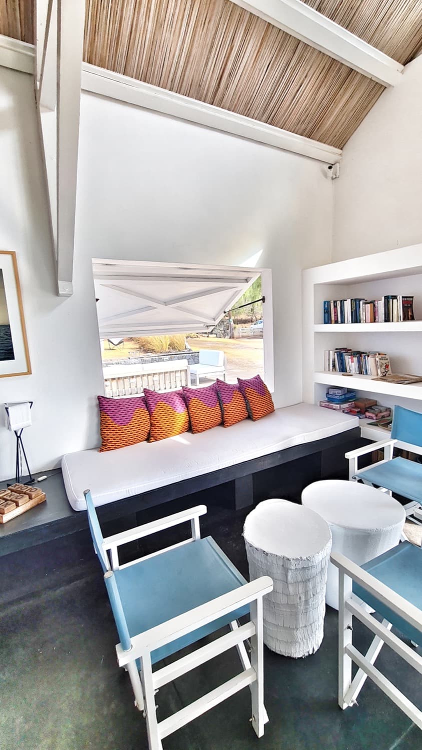 Intérieur chaleureux d'une maison d'hôtes à Rodrigues