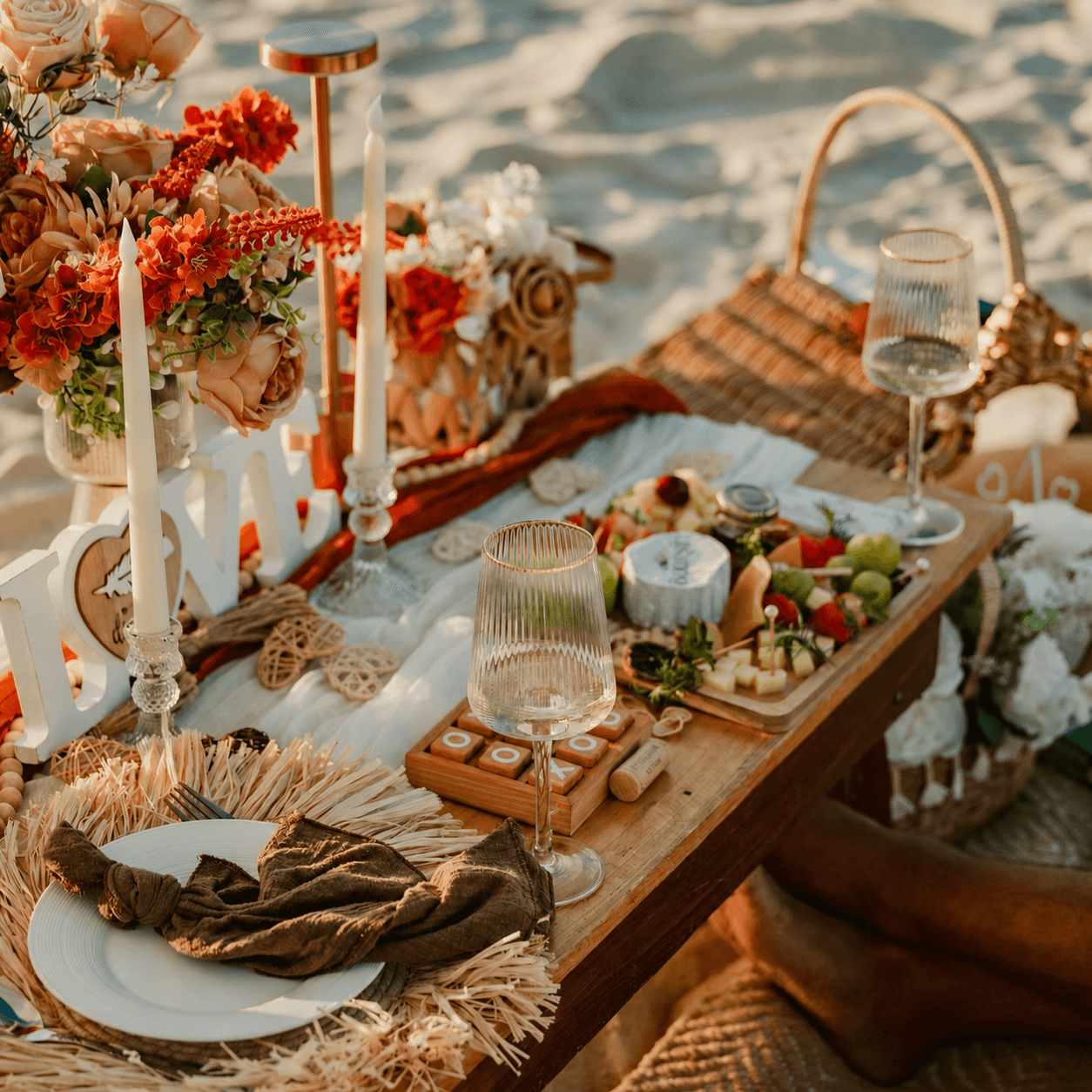 Dîner romantique installé sur une plage de l'île Maurice