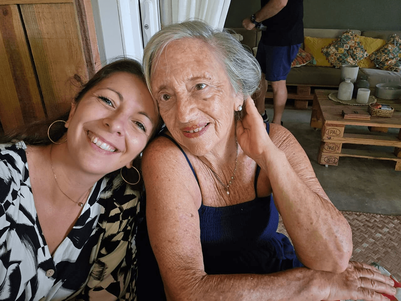 Anaïs avec une rencontre précieuse à l'île Maurice